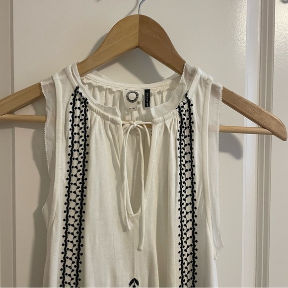 NWT Anthropologie Akemi+Kin Embroidered Sleeveless Top Antique White & Black XS - Picture 5 of 13
